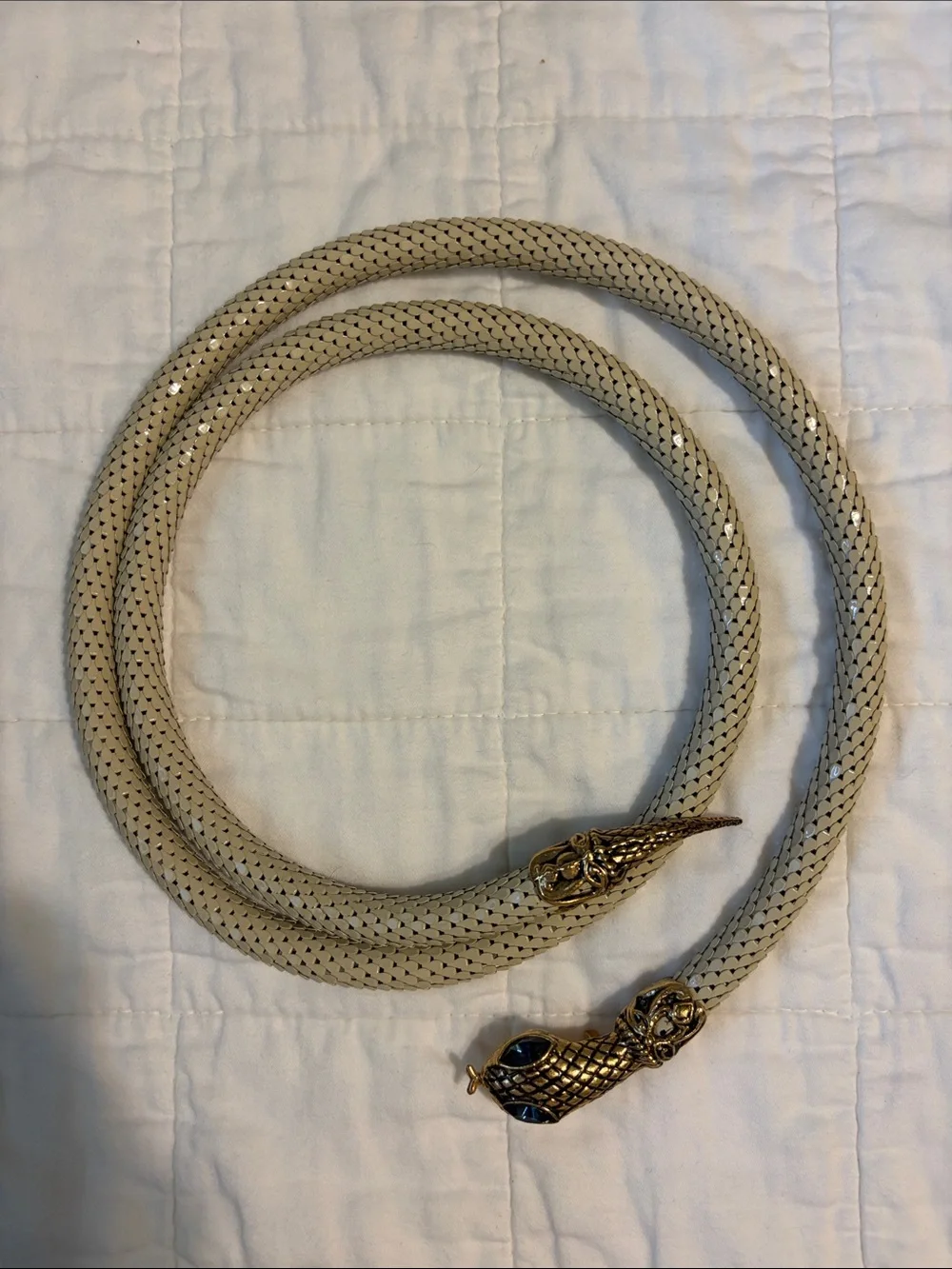 Vintage DL Auld ivory snake mesh belt with blue eyes